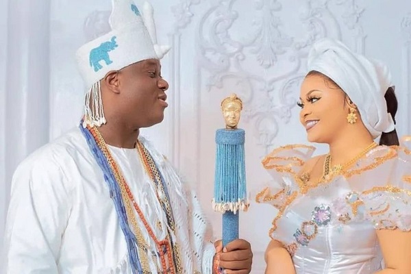 Ooni of Ife and Queen Tobi Philips Celebrate the Arrival of Twins