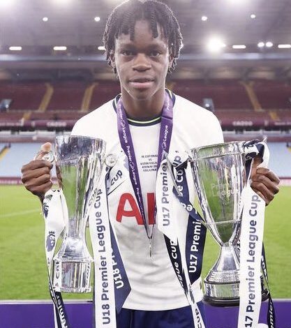Young and Talented Nigerian midfielder set to sign new improved contract with Tottenham